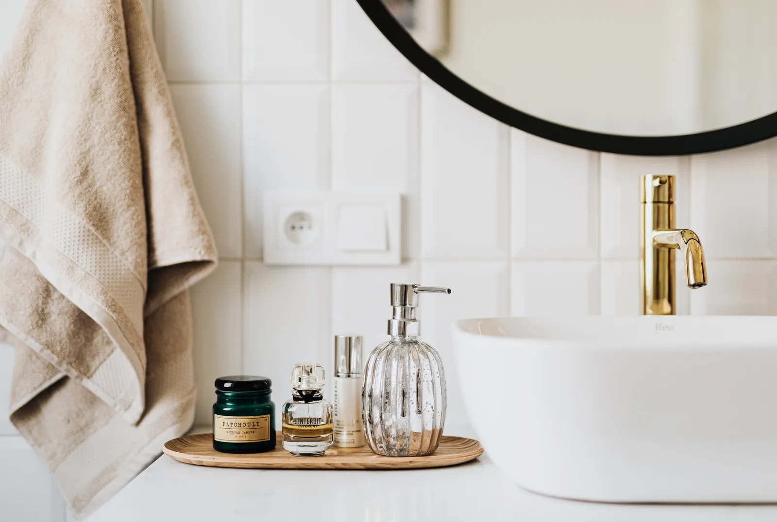 11 tips om je kleine badkamer groter te laten lijken