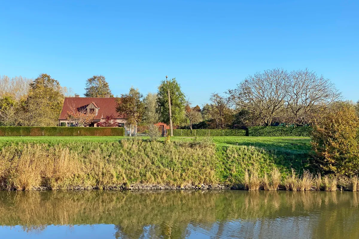 Jaagpad langs het kanaal Gent-Brugge