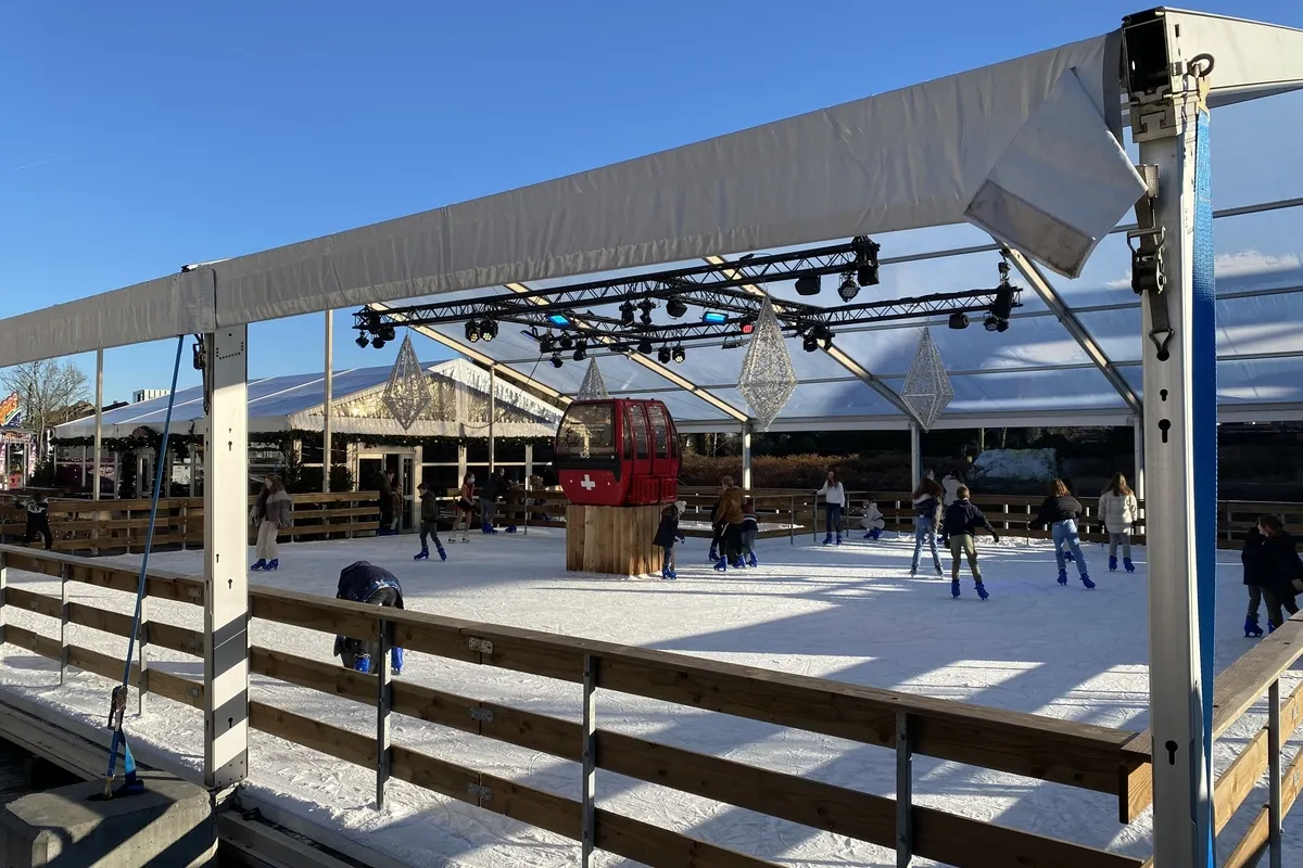 Schaatsbaan in de winter