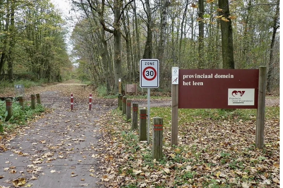 Het Provinciaal Domein Het Leen in Eeklo