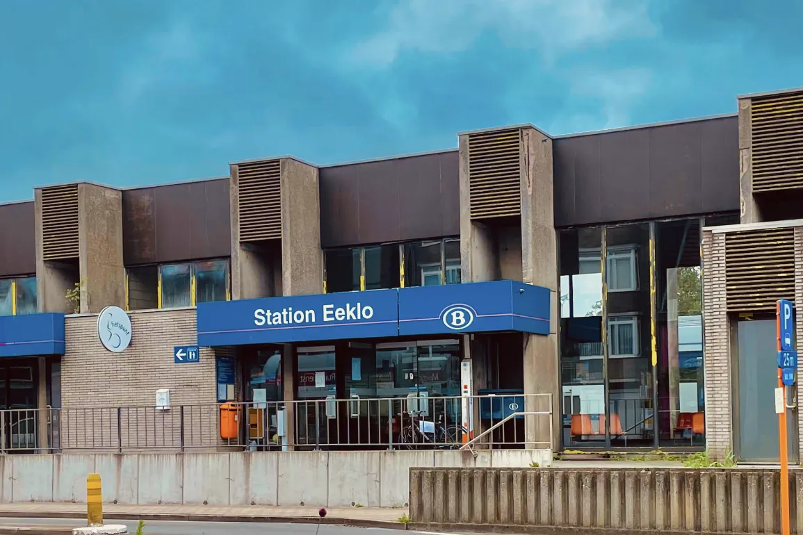 Het station van Eeklo.