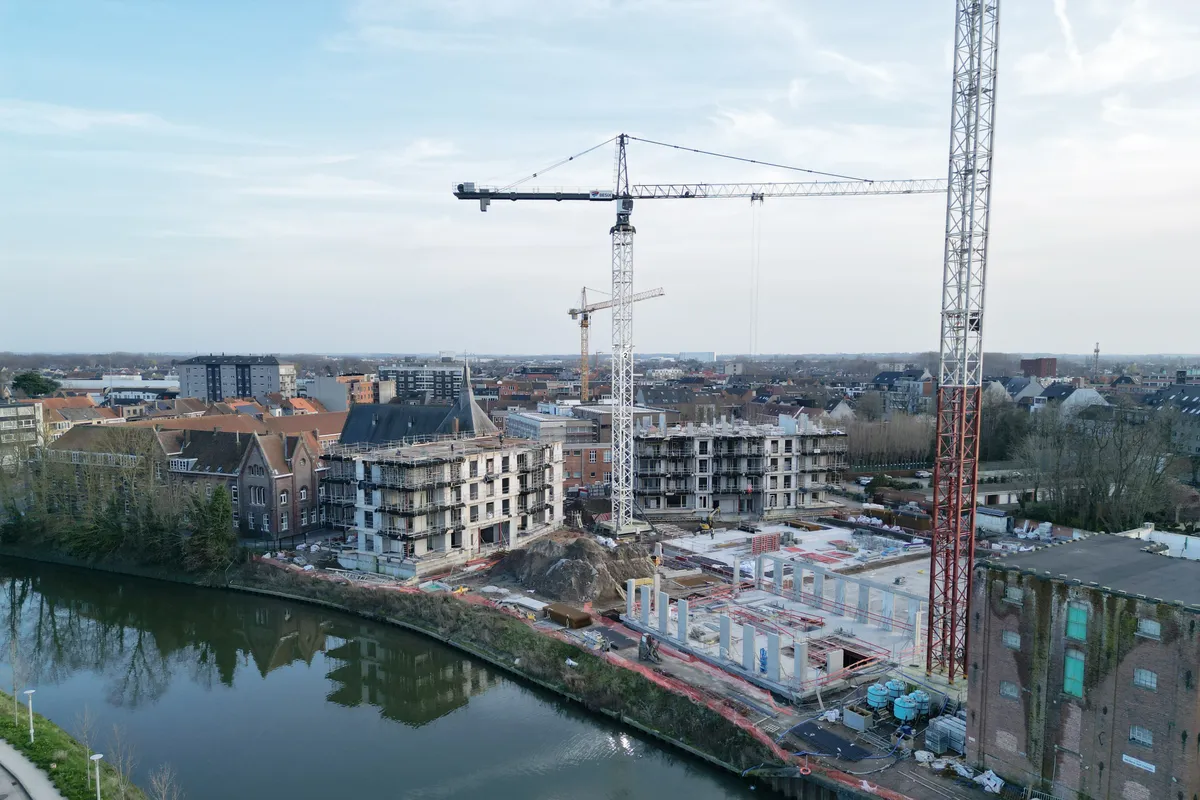 Te koop bij Landbergh appartement te Deinze 2