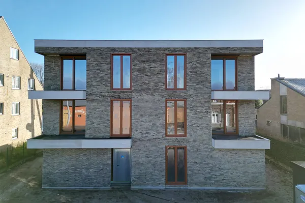 TER EKE schrijnwerk voorgevel 2