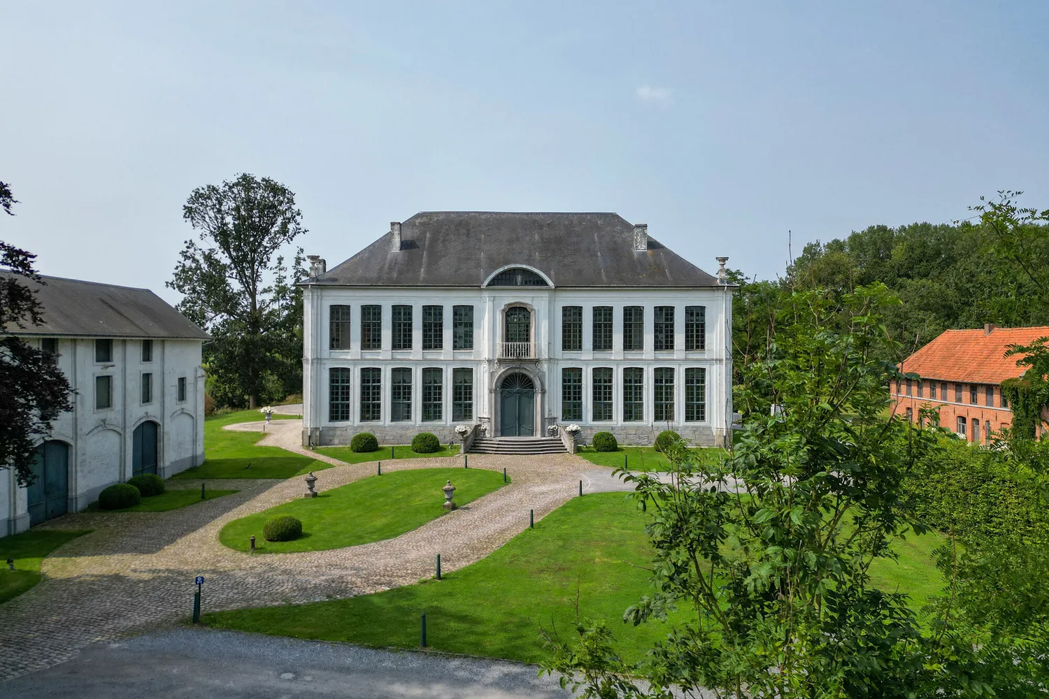 Olsene, deelgemeente van Zulte: landelijke charme met cultuur, lokale winkels en groene omgeving