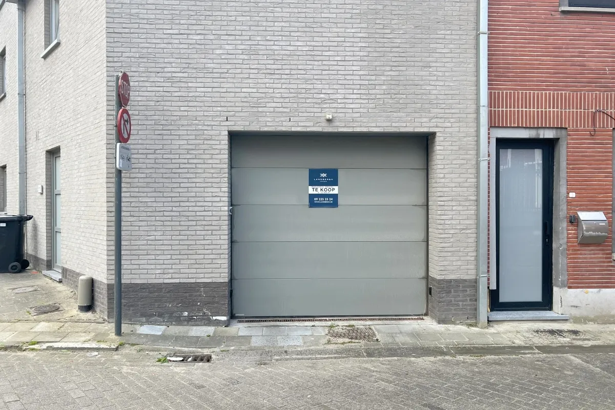 Garage te koop in Heusden, Destelbergen | Veilige parkeerplaats & ideale ligging