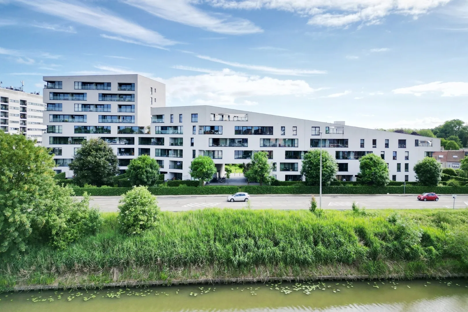 590244f1323e330b0524ab9b194b5fbe0f9a9114e32672fa303a9d4b1f52be41