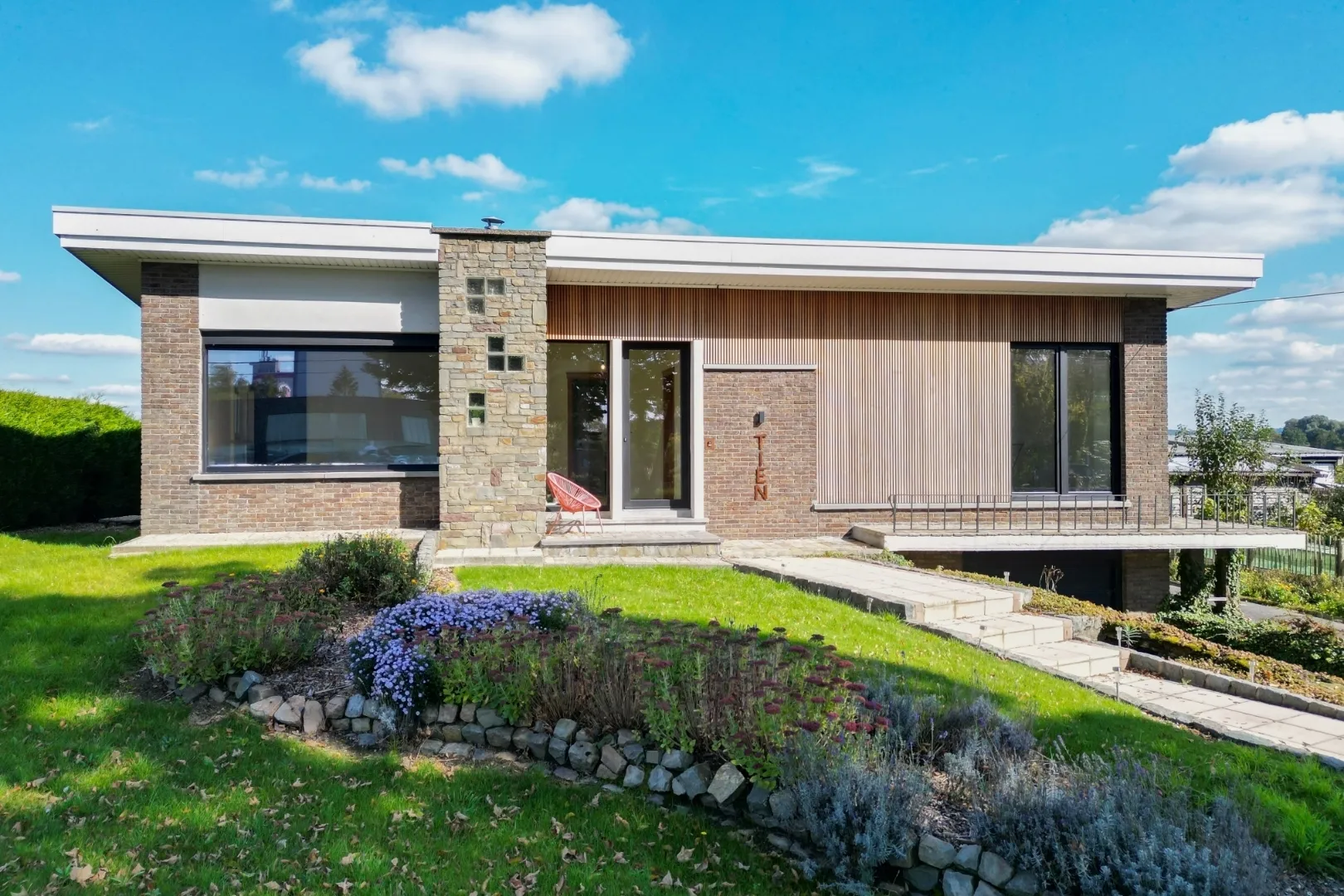 A8d66461b2fc87893e613866fef0ca751077871d2258d7b53b234002f2c4bcd1