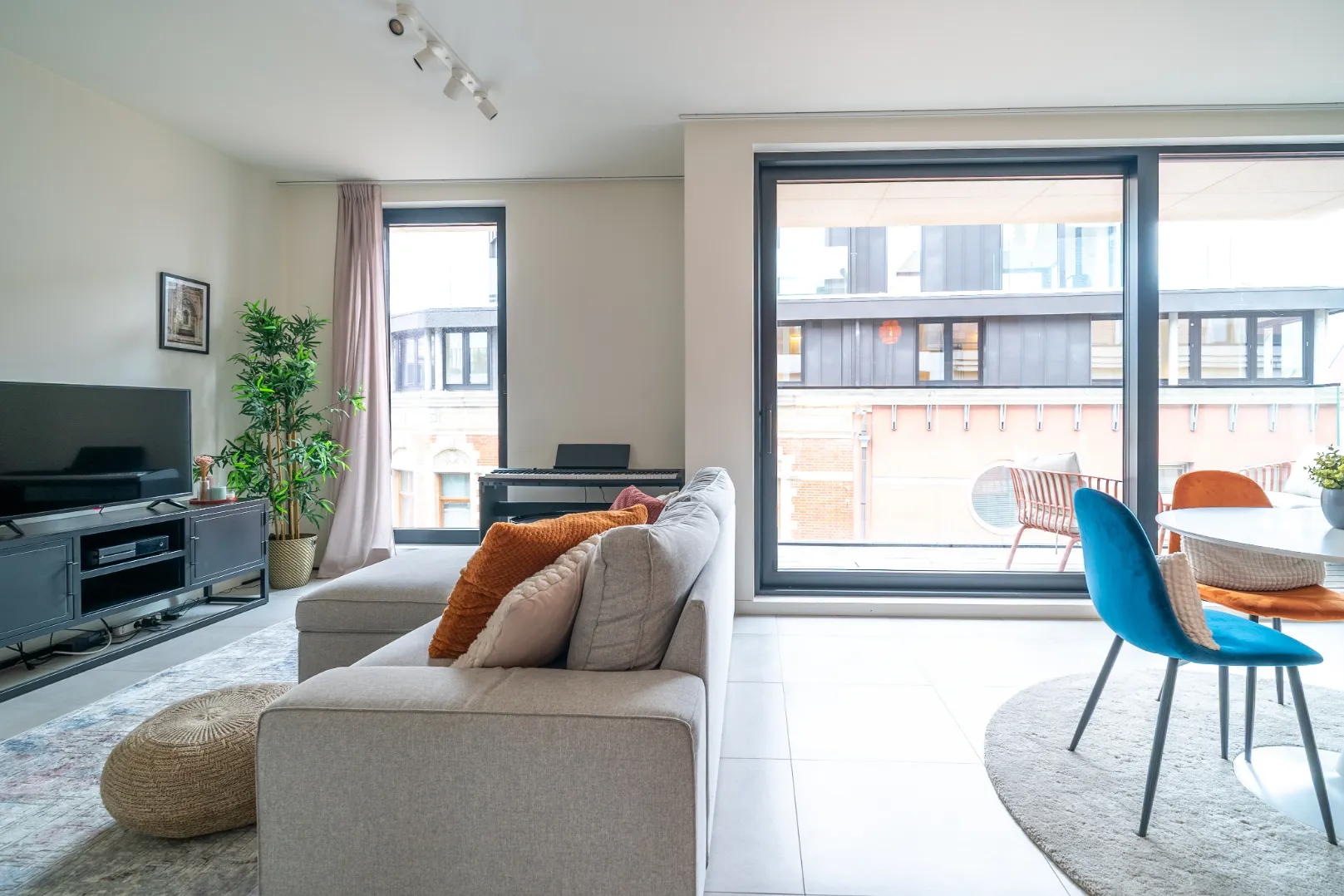 342673c6d802b91296a61e5410f29546e553033c49d1a897d219dbf870b61666