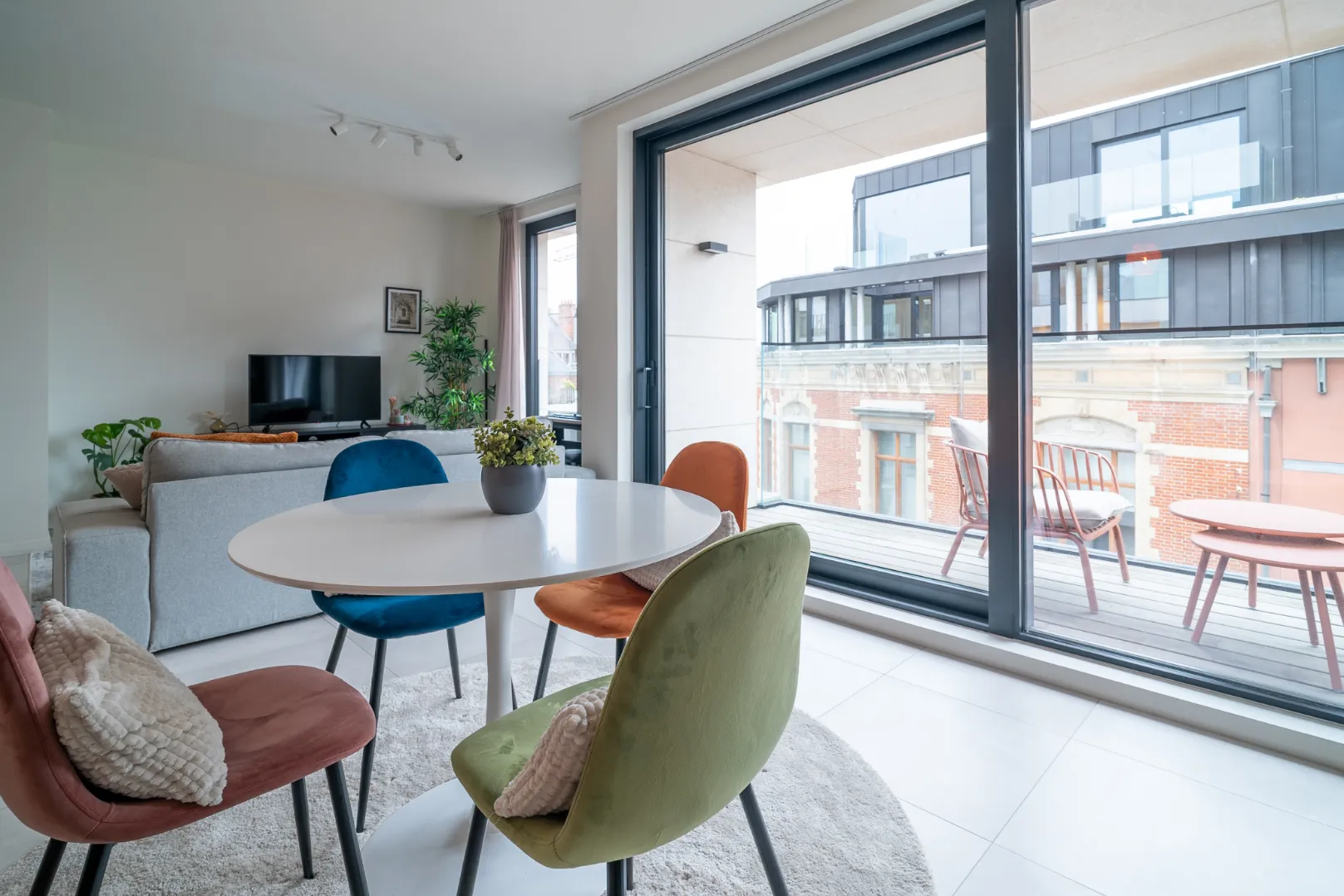 9e27ae0bd921a48a992f8dfaed8a90fedea54f600637f5ed9f87cc7cce8fa336