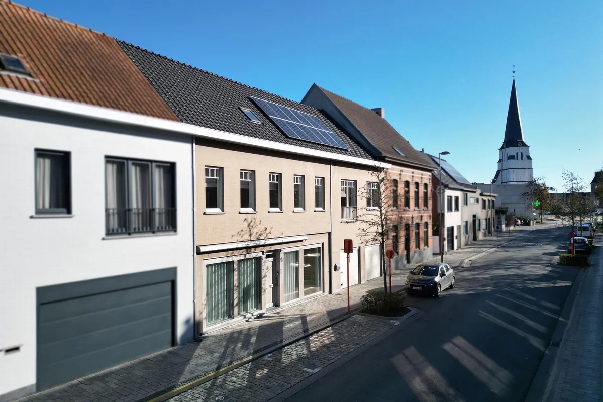 87a21c93ff66a9331a467f697cd947666cb32f18189fdeef33cb4b412a169b8e