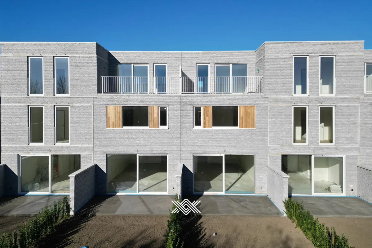 31f29cbb117a25a035d28fd2491e3d1d0667ec04ad0f14676caa9924eef5738e