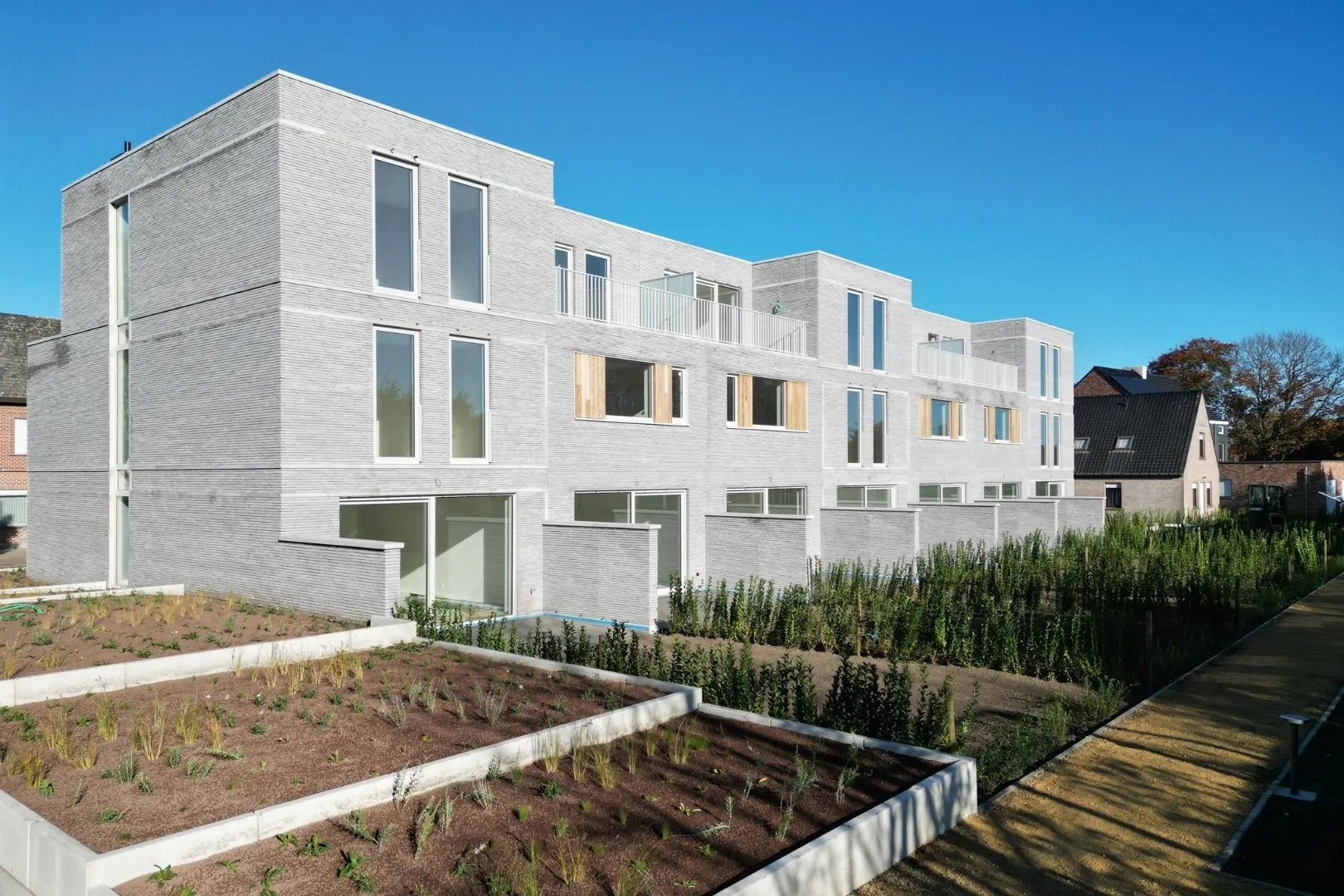 0023440a30c0755bdeb42478a47cfdd3c686f998cac33911bb443e8e2f67897a