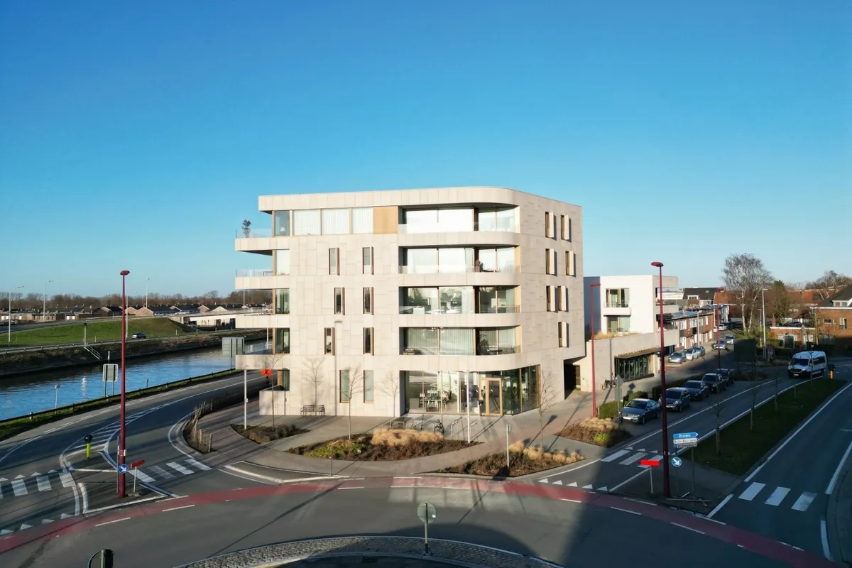 23d5eff791c601612eab5c698074cb7a85dc7451eb43d2a225ab943a33de35c8