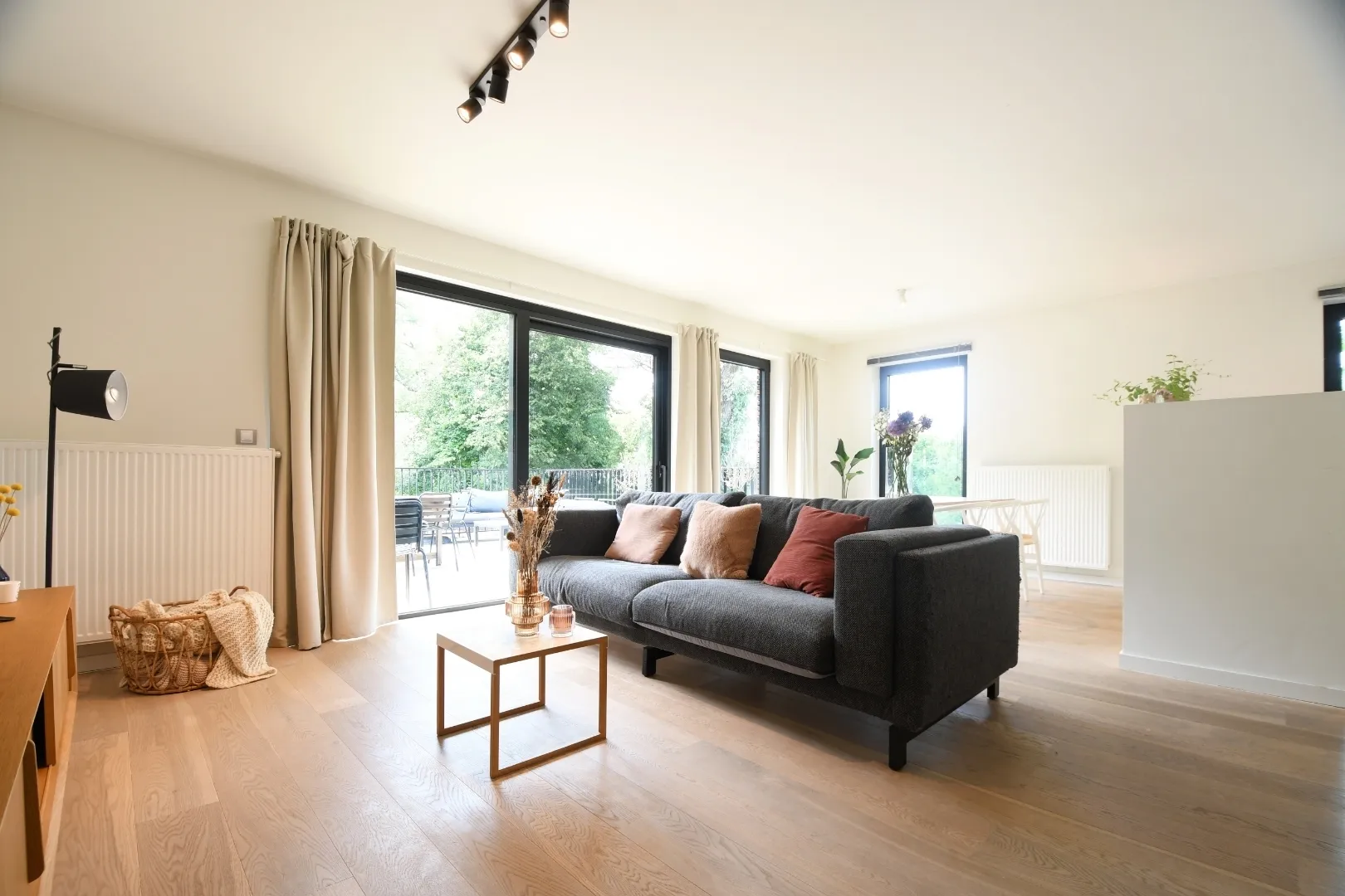 Cb7e8929c80a3fa6c2dd858821c9d6d83baa0b07685aca56d966e174ae45d0fb