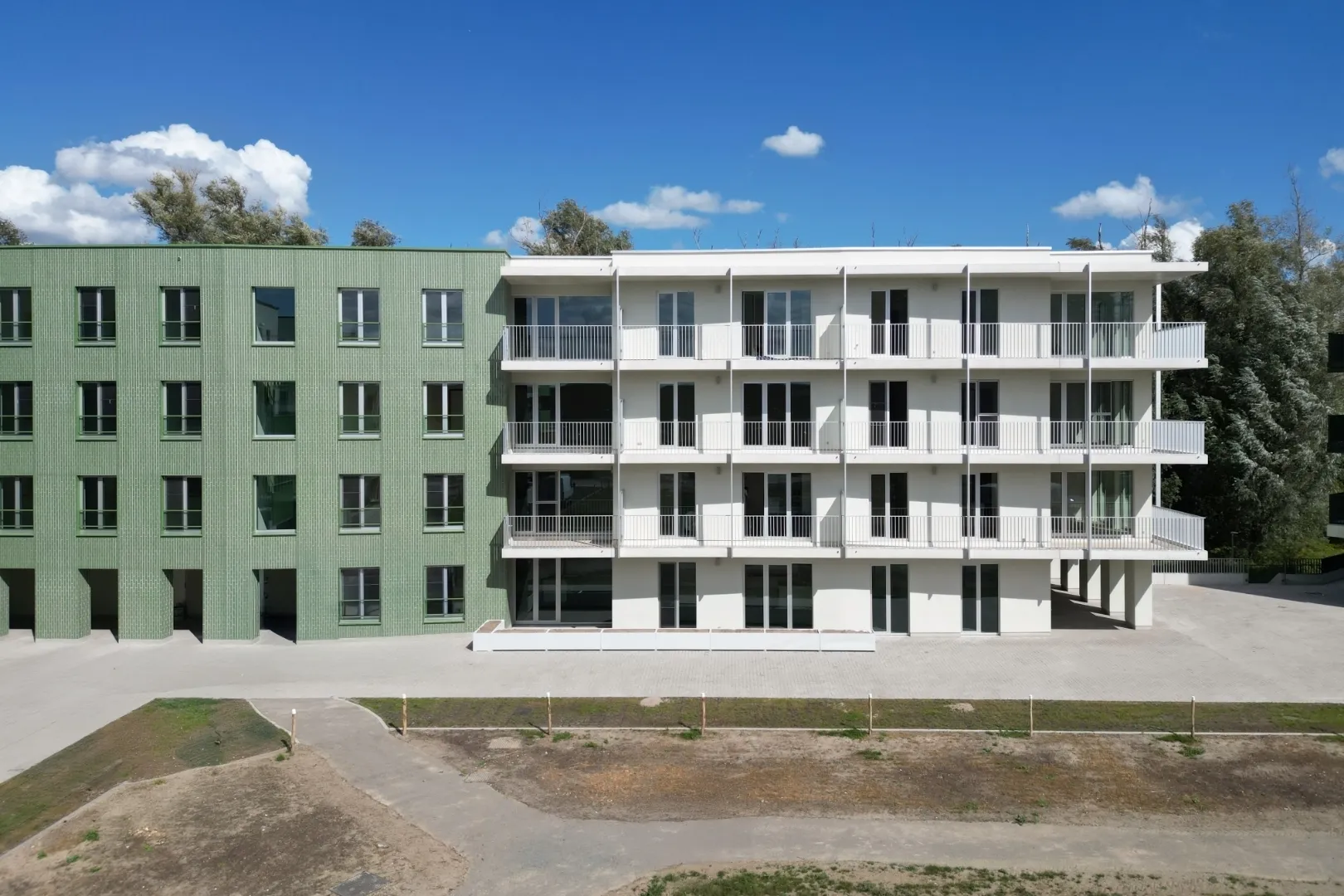 F41f480e8f8cdb5b9d4d25270c07d21204a0d67805bde89f37859b21e9505fe7