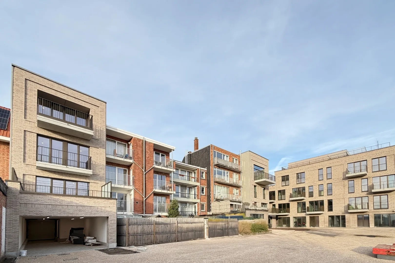 E285151bc35e2c28a3062ad4c681d202c0e9d3148d0a08f62e942ec636e7ad30