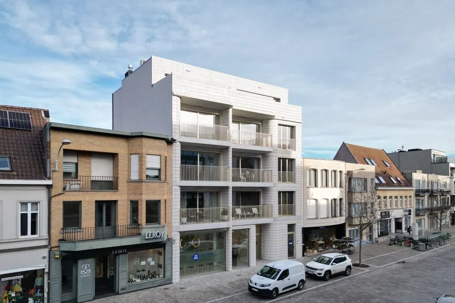 Bde0c8f42727951555d8e8e11643589d5ba9c1e3a4d41d629e03b13373f7cba6