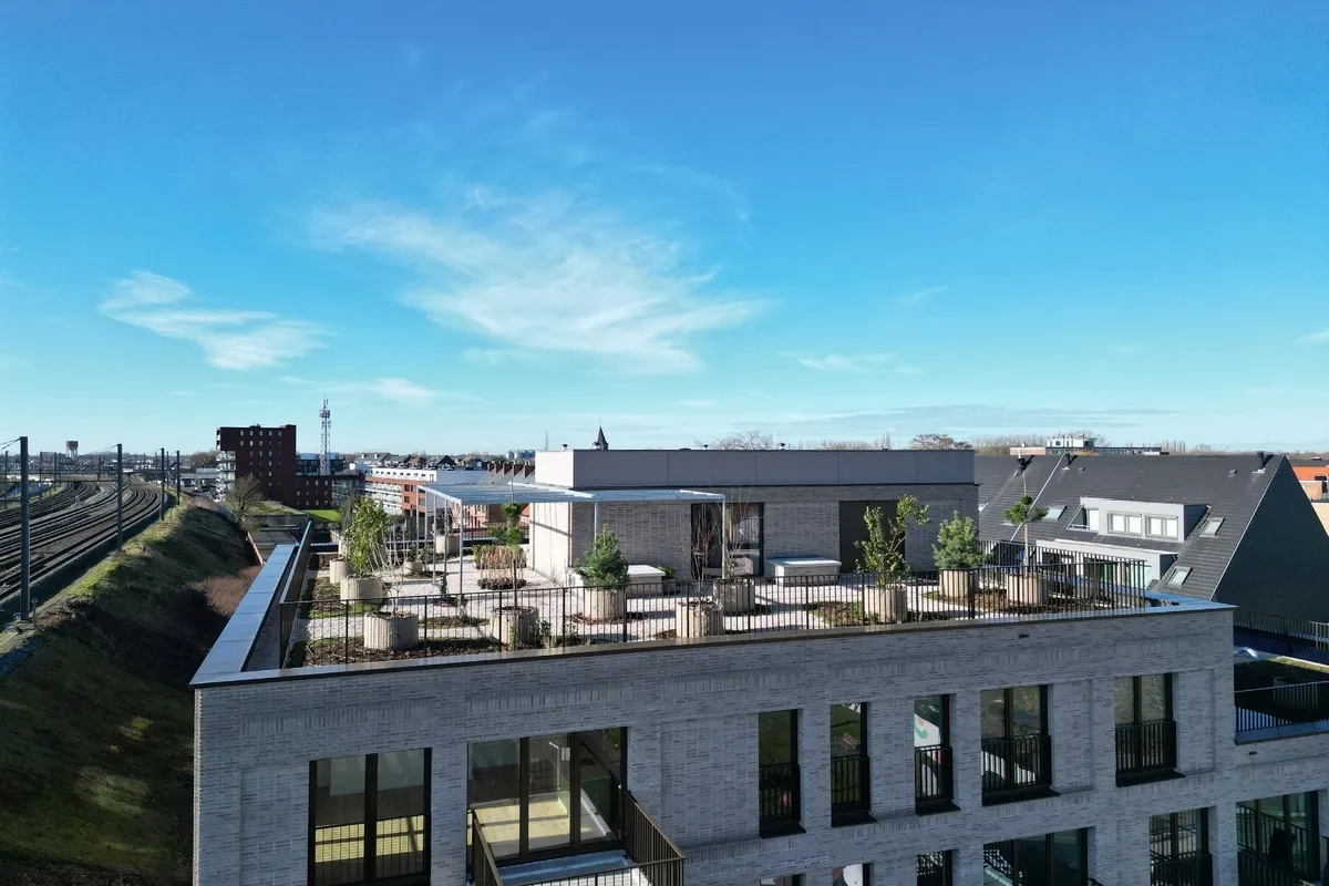 3faaa1e7b22ab553745d2bacf21301a0917613a0dba01bb1a5384655b6c9ce0b