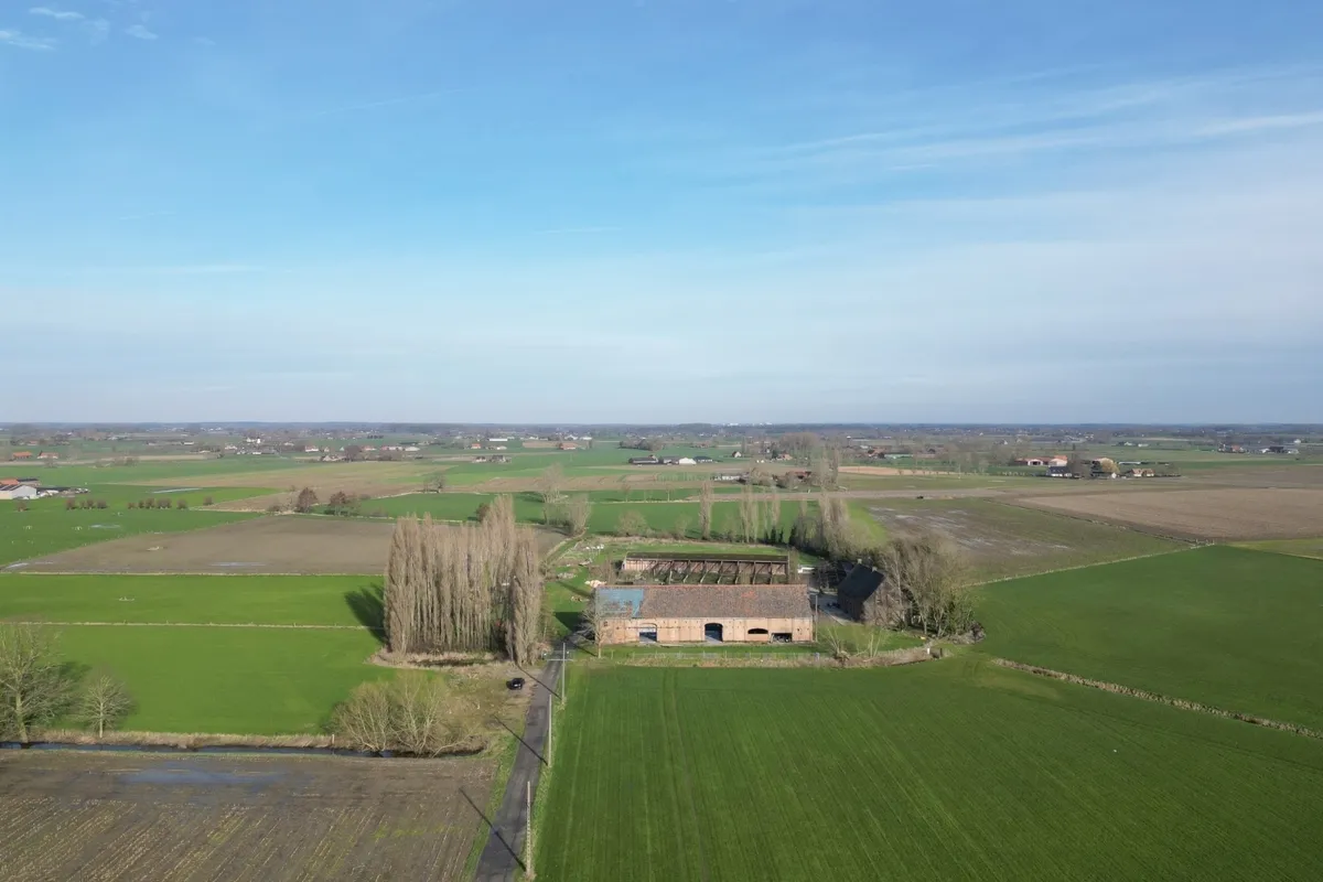 A68c03a964d0f4f6ecc7a86894860d7f43b79f5a53e3dbdaae8d056b09ff51b2