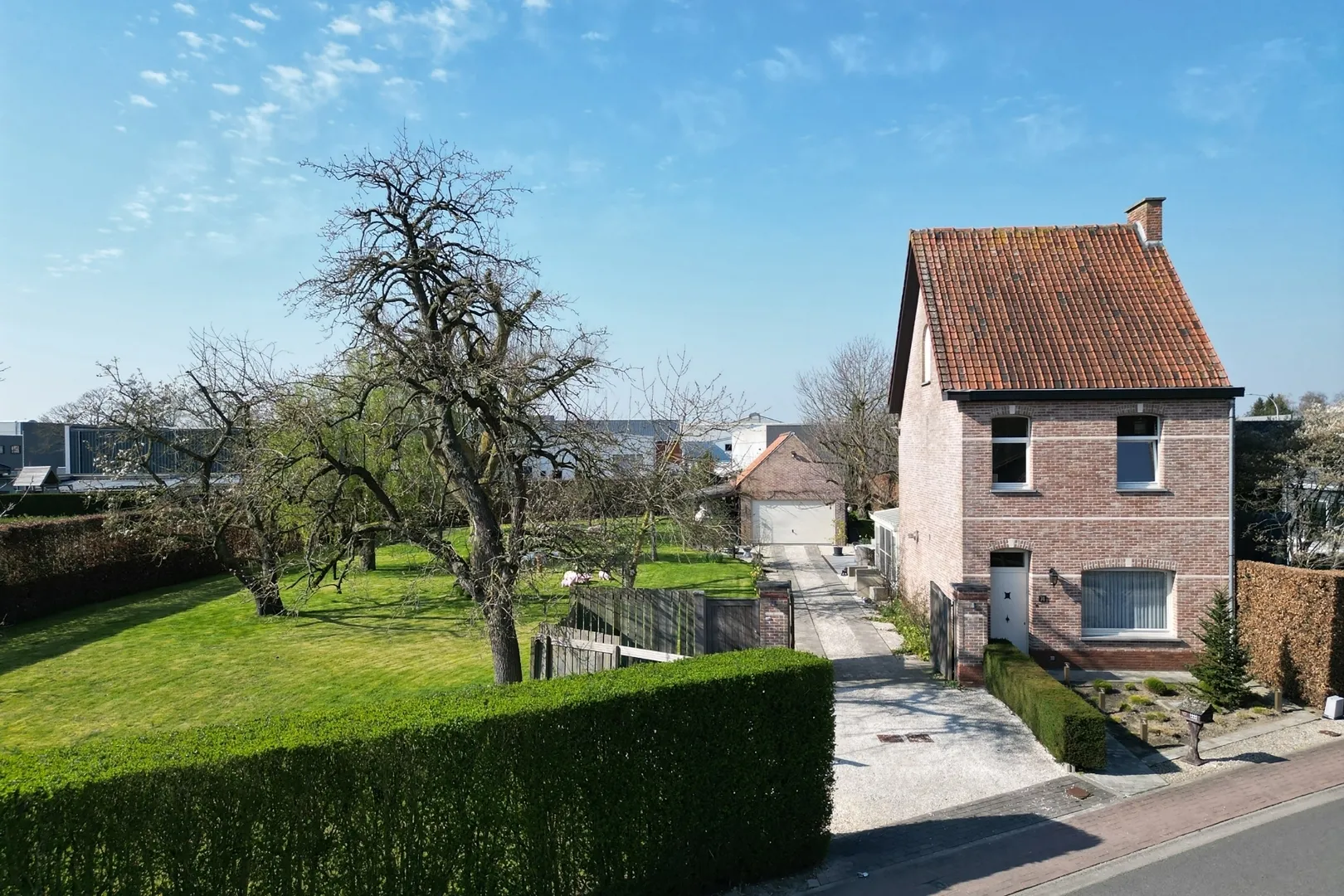 2e7799146a9b7c448c3d6e5a00b24be95d767f72c43386beec2e3eecbe4236b6