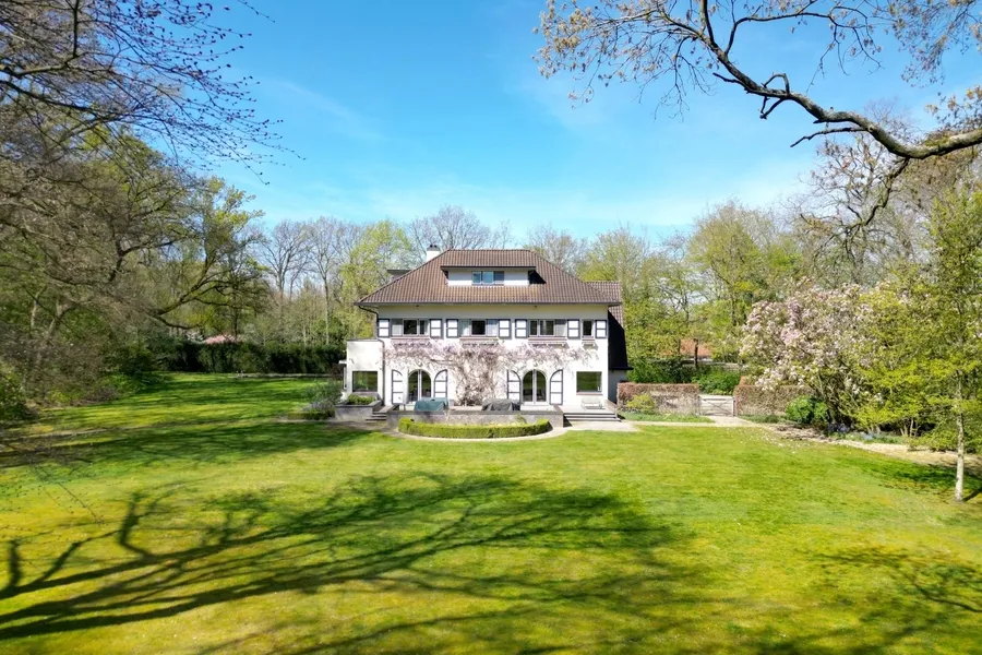 572b98ac939c5ac009a0152c1eb69984825754e5dd5d94004ac9d3a6f847e0c0